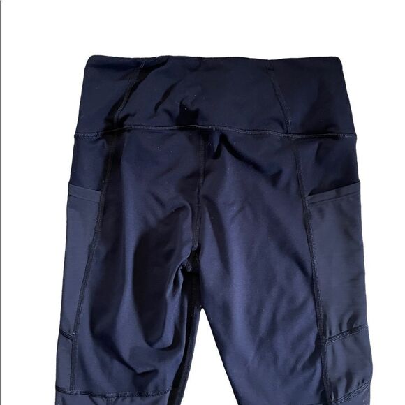 VICTORIA SPORT Navy Blue Leggings with mesh panels Size Small - Picture 2 of 5